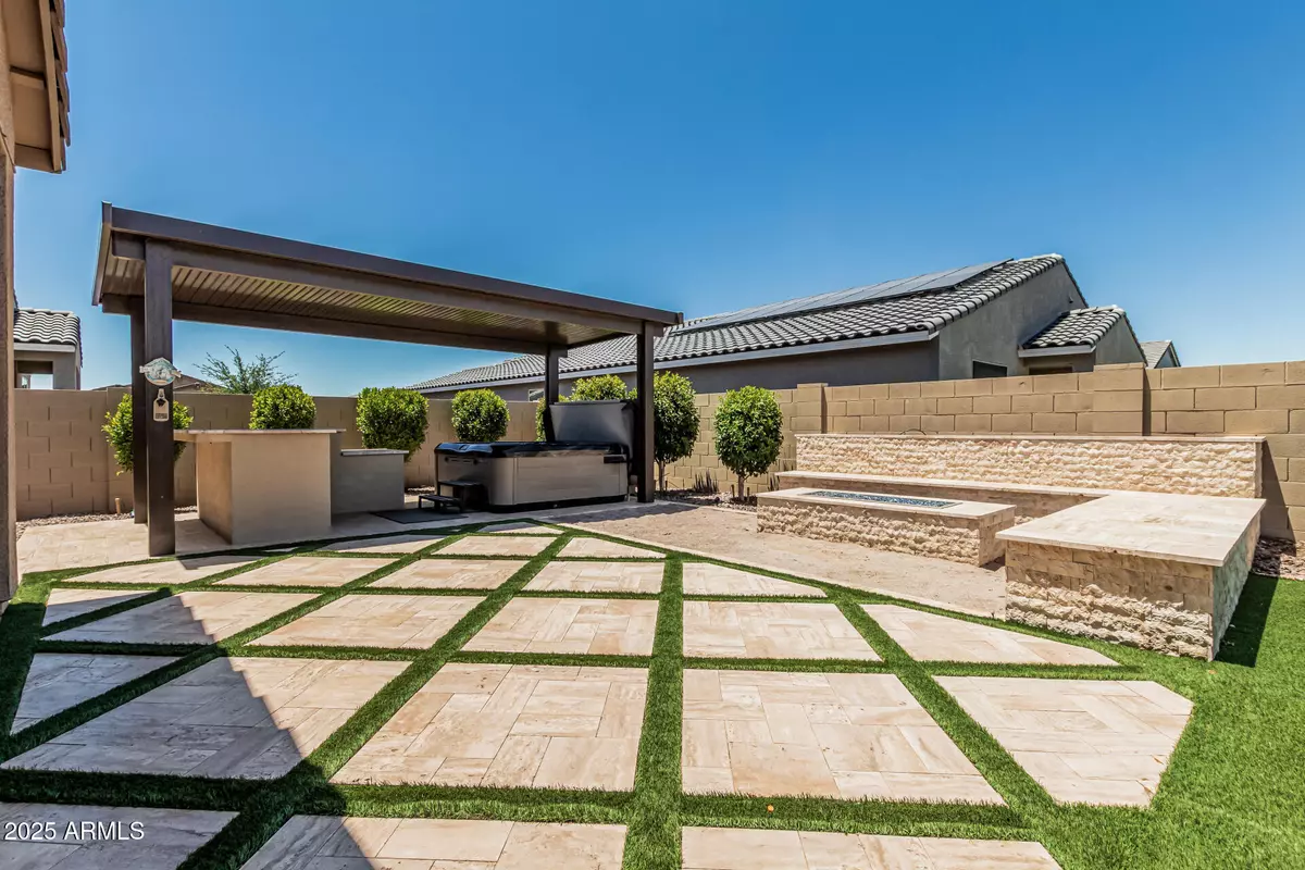 San Tan Valley, AZ 85140,3948 E CAITLIN Drive