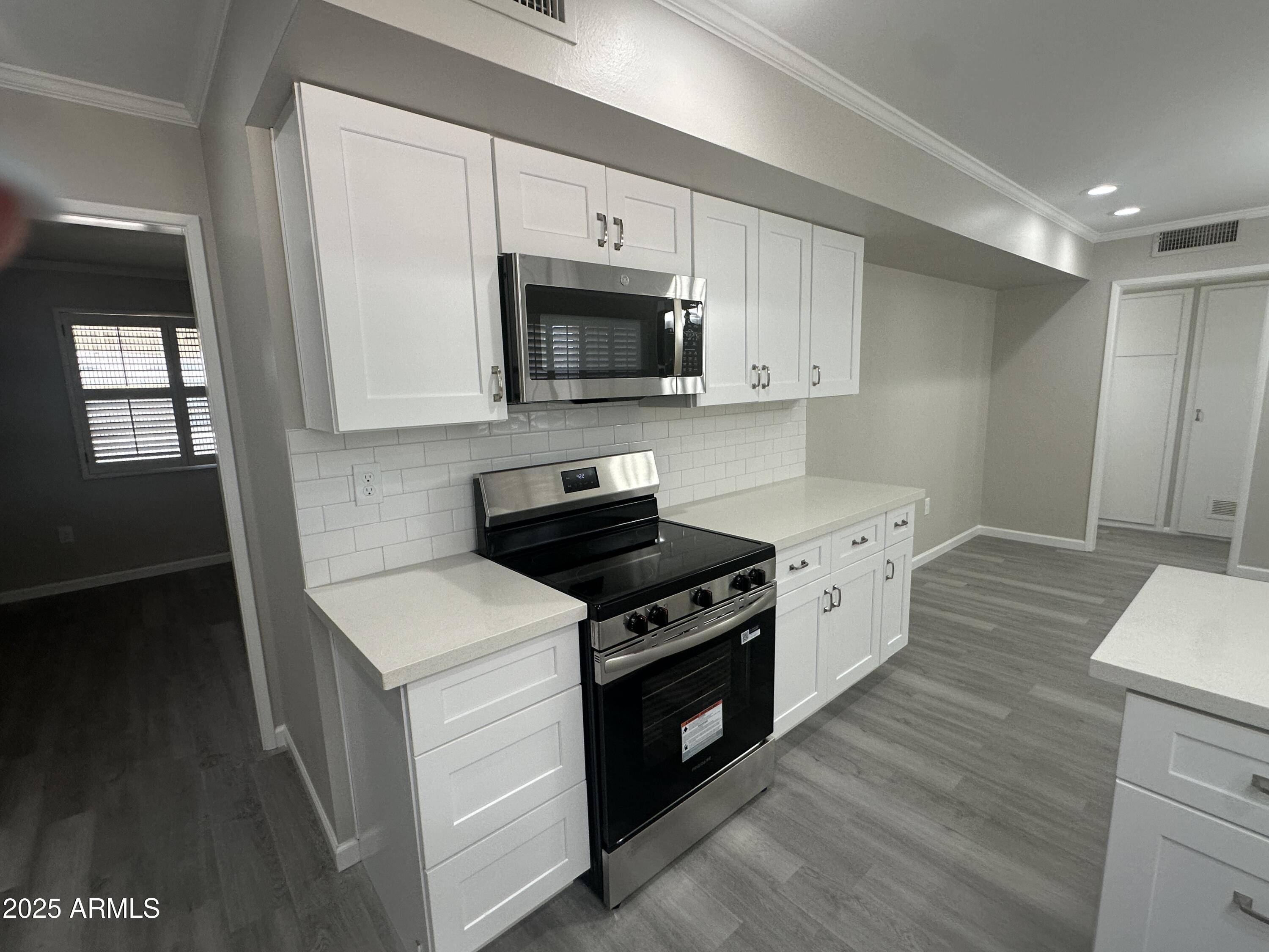 Sun City, AZ 85351,9914 W CROSBY Circle N