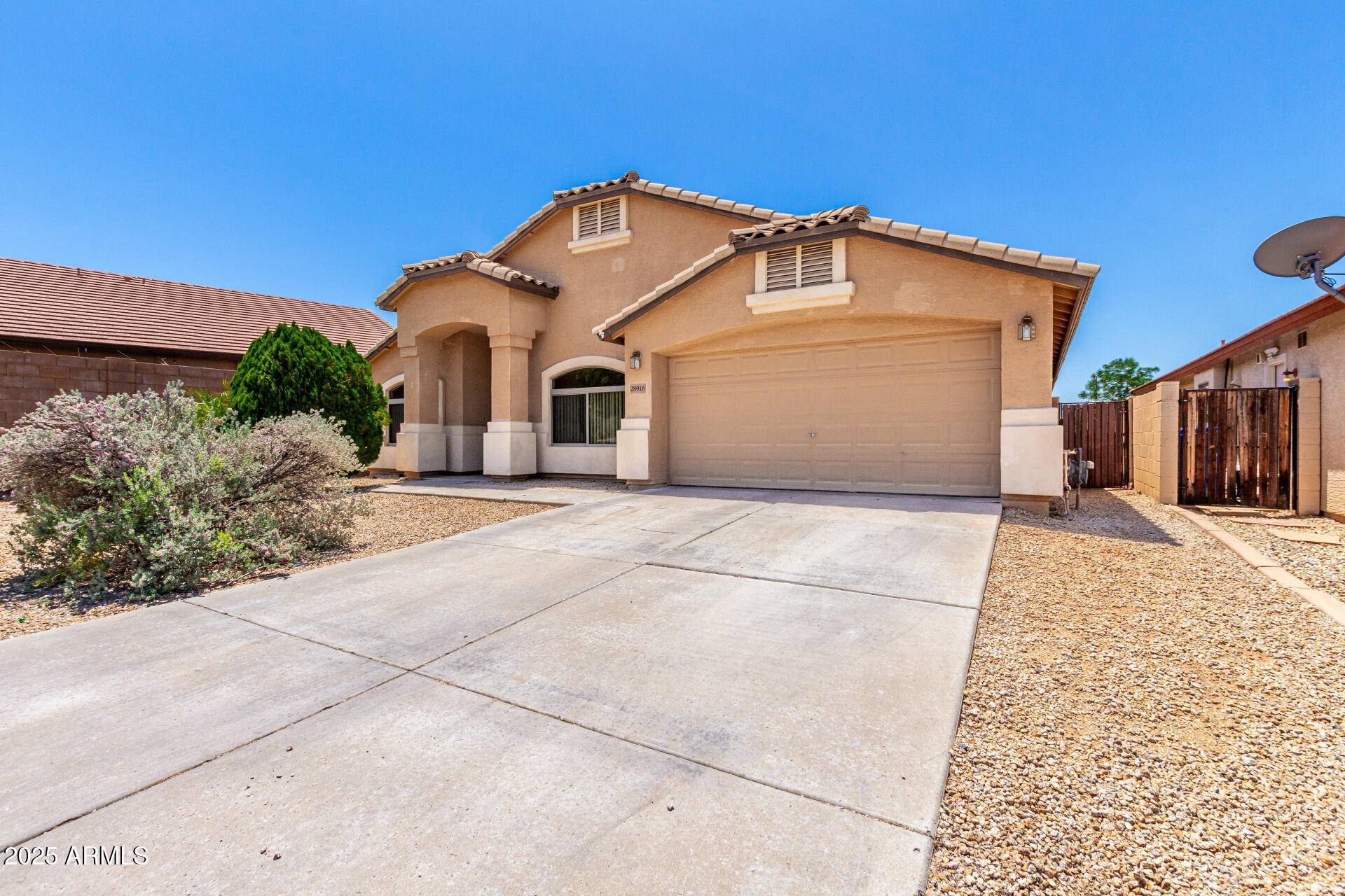 Phoenix, AZ 85085,28916 N NOBEL Road