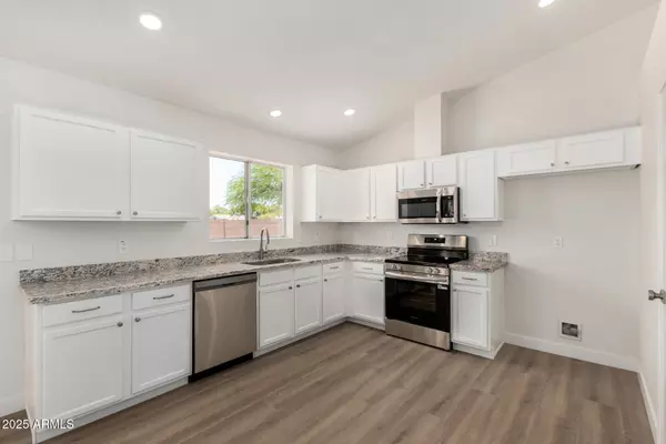 Apache Junction, AZ 85120,1727 W 12TH Avenue