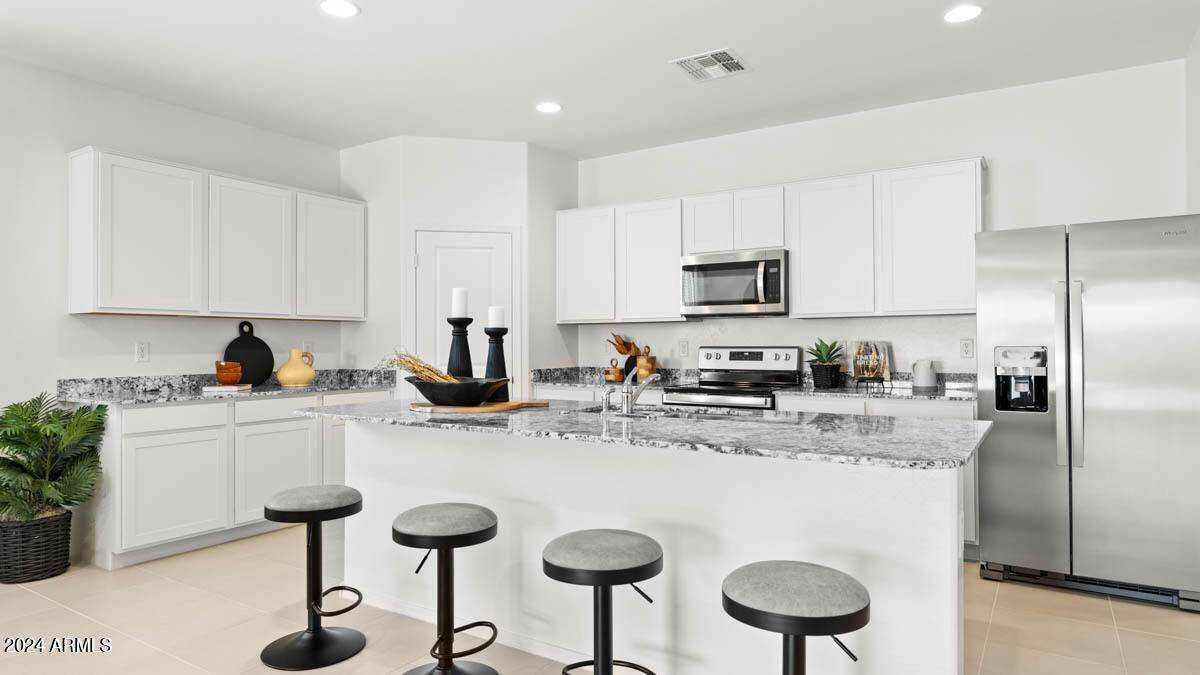 Tolleson, AZ 85353,10623 W BLOCH Road