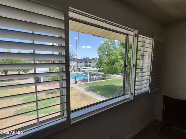 Scottsdale, AZ 85257,8221 E GARFIELD Street #L214