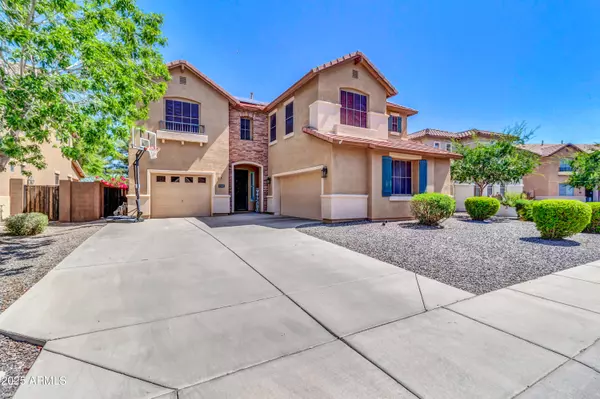 Gilbert, AZ 85297,742 E KINGBIRD Drive