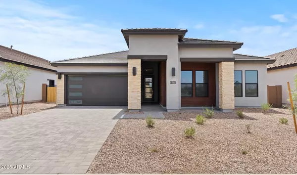 649 E Brown Way, San Tan Valley, AZ 85140