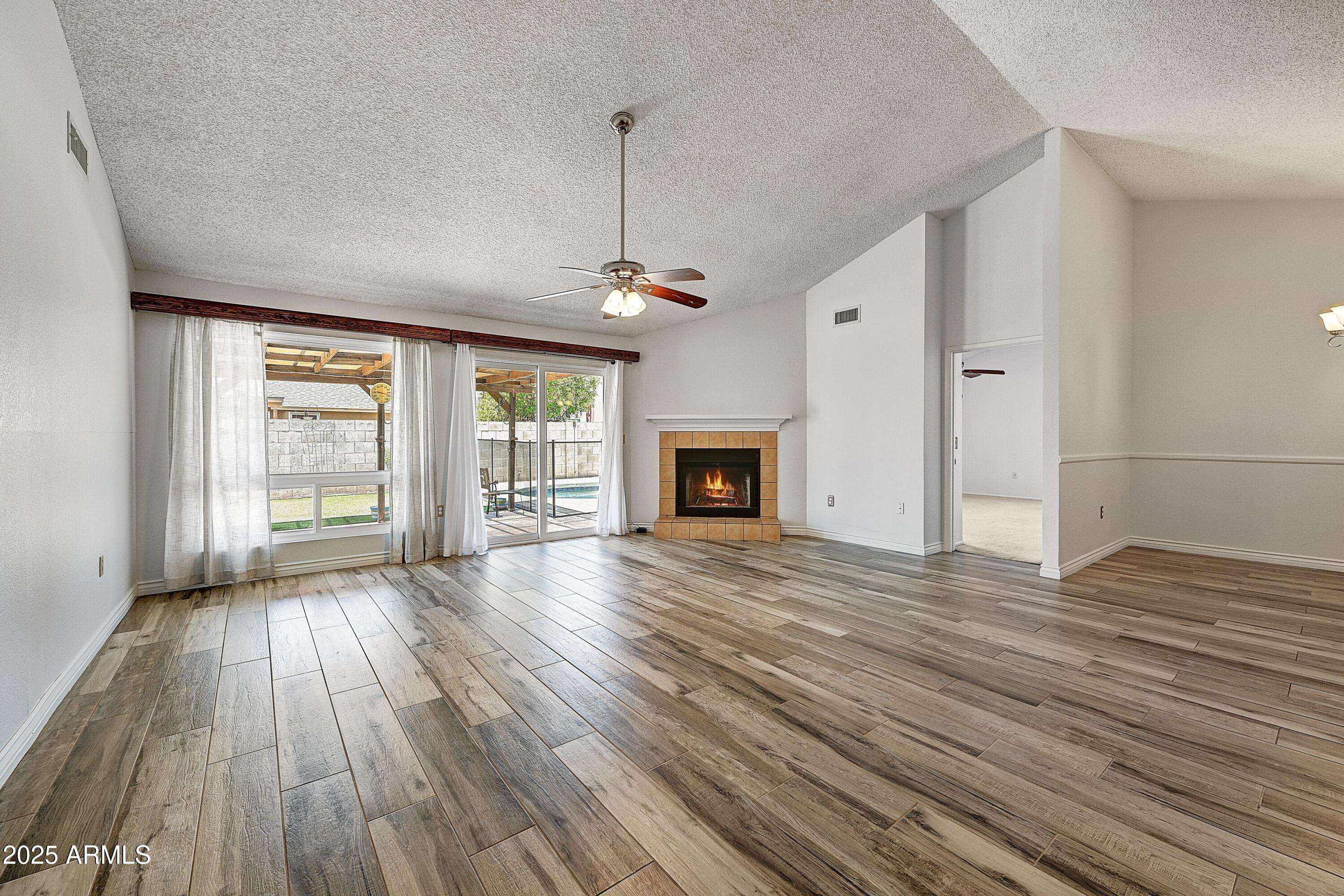 Mesa, AZ 85205,4934 E GRANDVIEW Street