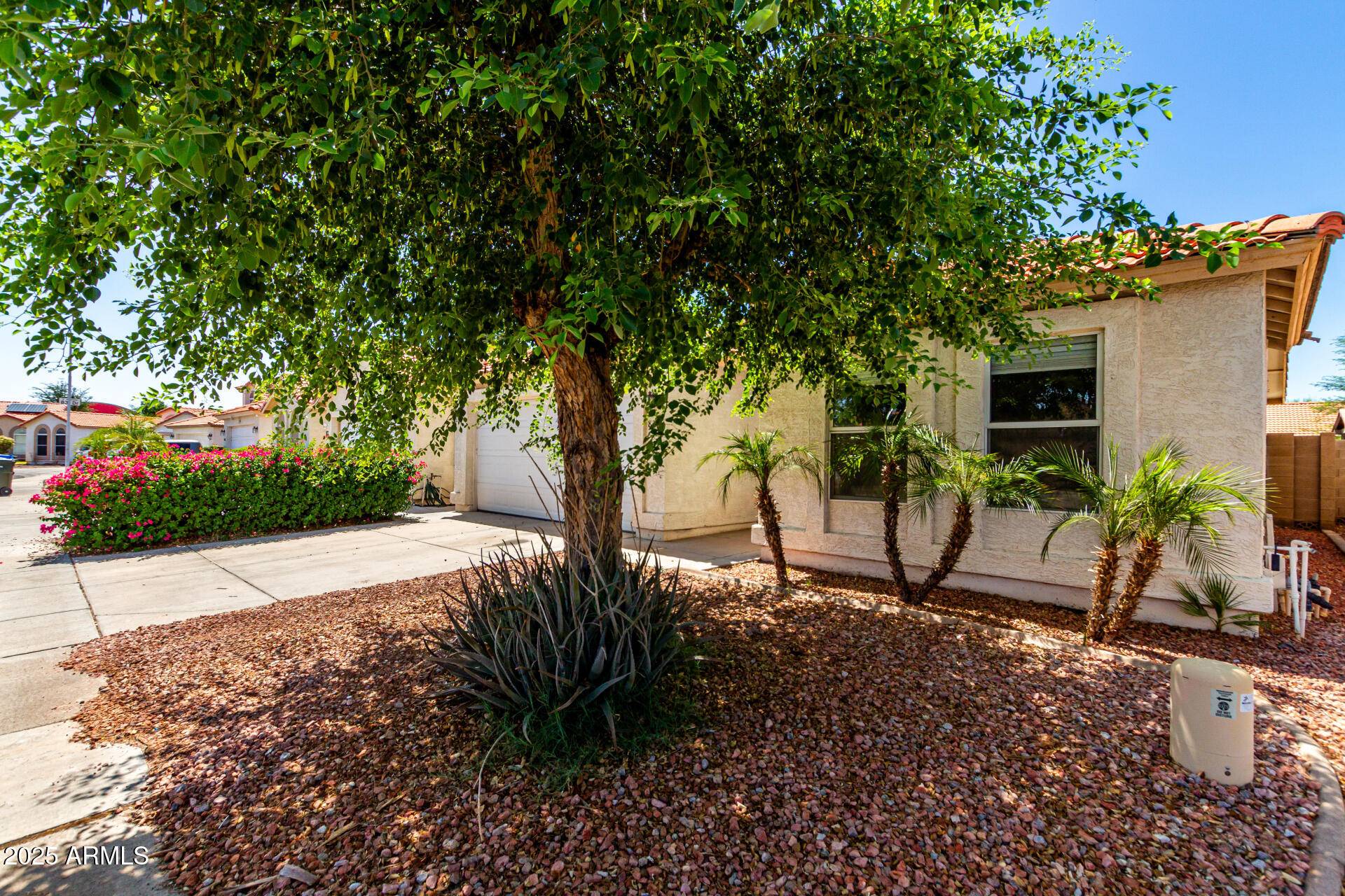 Phoenix, AZ 85037,8341 W CYPRESS Street
