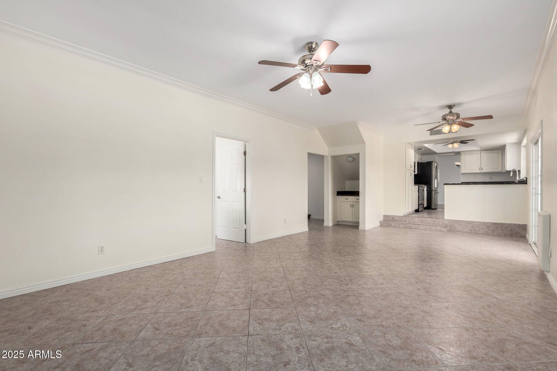 Mesa, AZ 85202,2547 W NARANJA Avenue