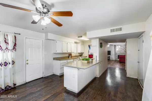 Phoenix, AZ 85031,3807 N 56TH Drive