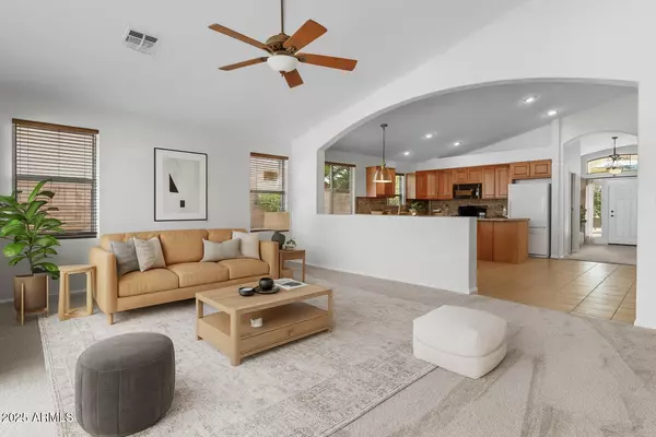 Chandler, AZ 85249,4566 E LA COSTA Drive