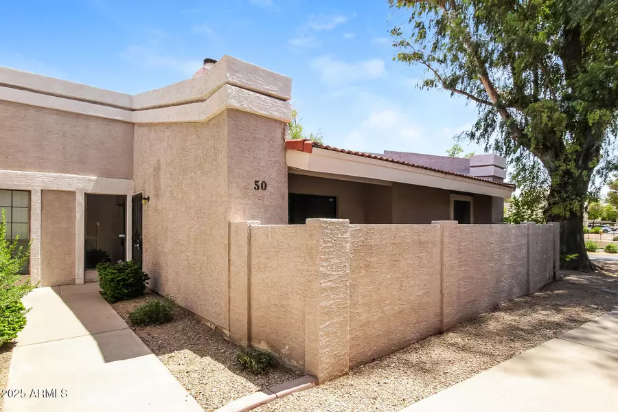 1976 N LEMON TREE Lane #50, Chandler, AZ 85224