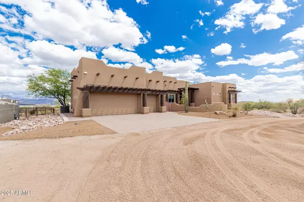 Rio Verde, AZ 85263,29015 N 168TH Street