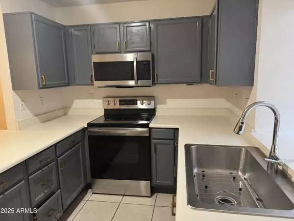 Phoenix, AZ 85037,4601 N 102ND Avenue #1194