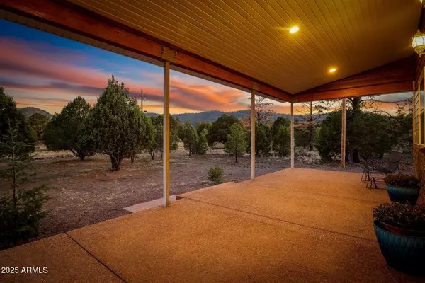 Nutrioso, AZ 85932,31 E COUNTY ROAD N2163 --