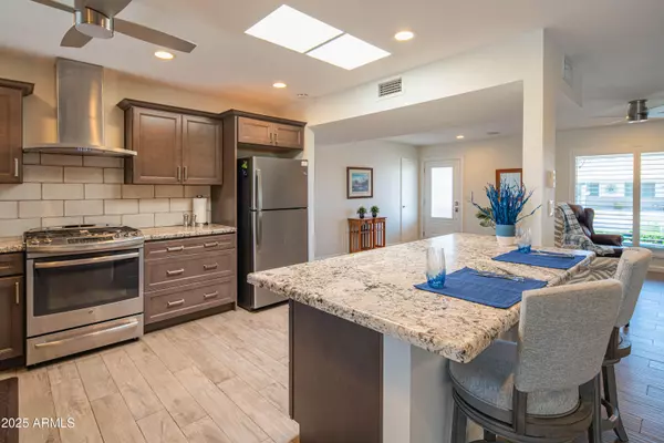 Sun City, AZ 85351,10011 W PRAIRIE HILLS Circle