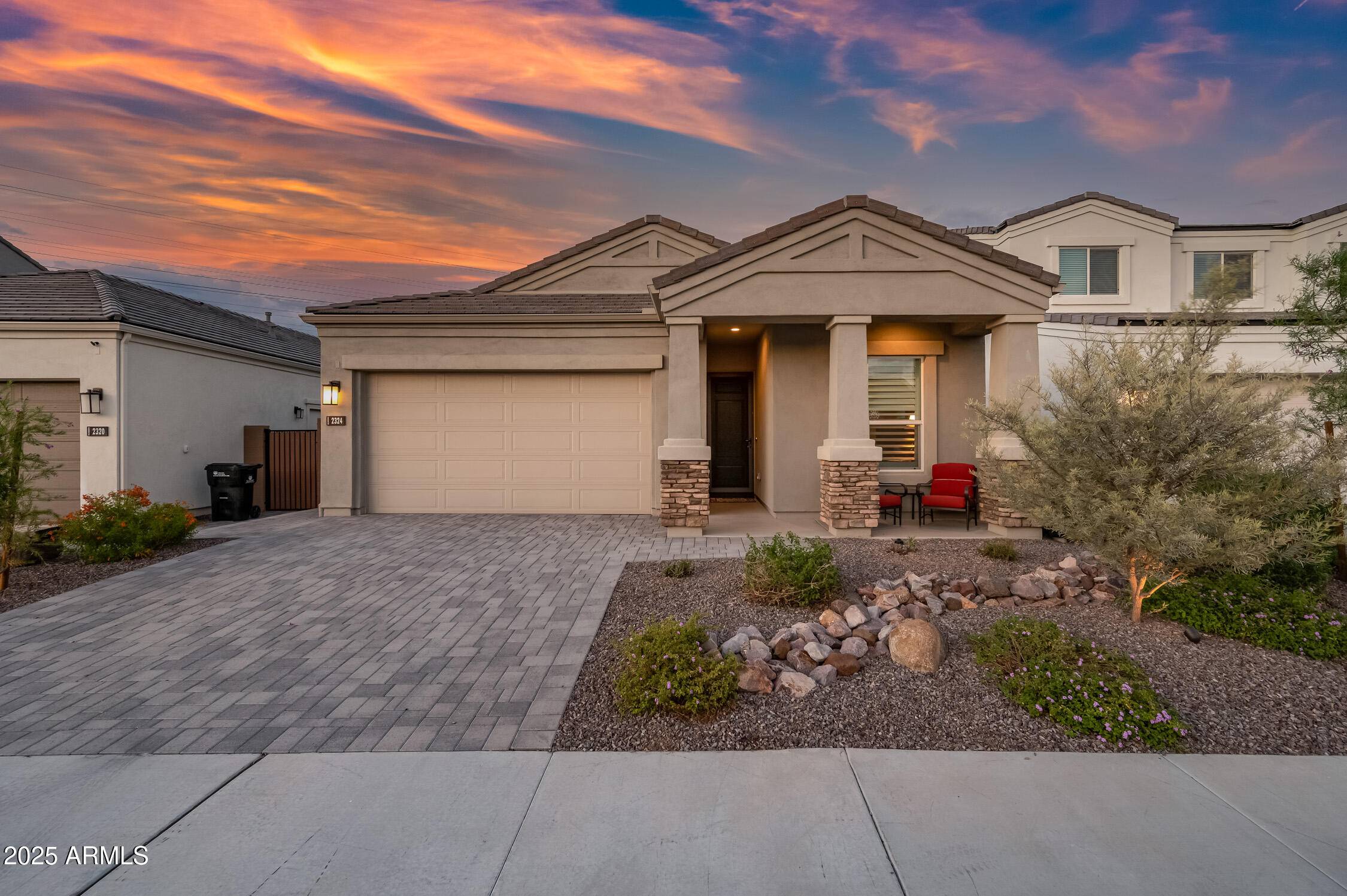 Phoenix, AZ 85024,2324 E SAGUARO PARK Lane