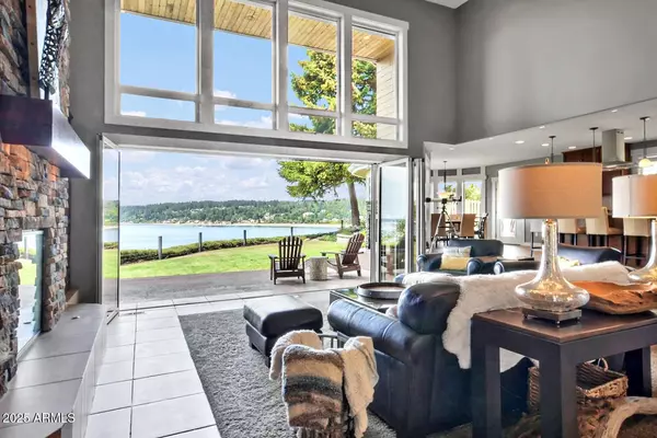 Outside Arizona, WA 00000,13104 PURDY Drive NW