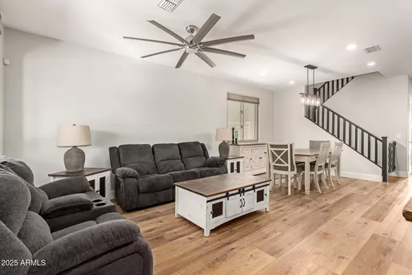 Peoria, AZ 85383,7858 W FETLOCK Trail