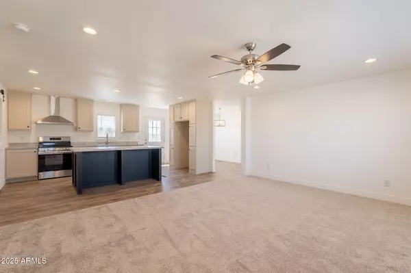 Apache Junction, AZ 85119,1978 S Starr Road