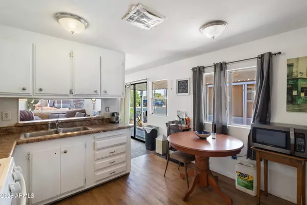 Mesa, AZ 85207,7807 E MAIN Street #E2