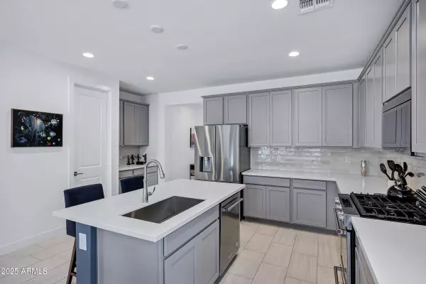 San Tan Valley, AZ 85144,35184 N LEAD Way