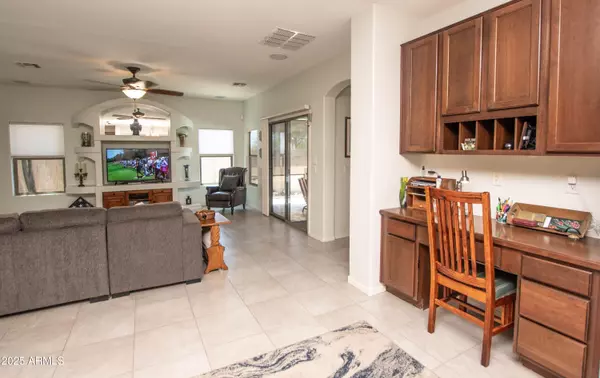 Gold Canyon, AZ 85118,18198 E EL VIEJO DESIERTO --