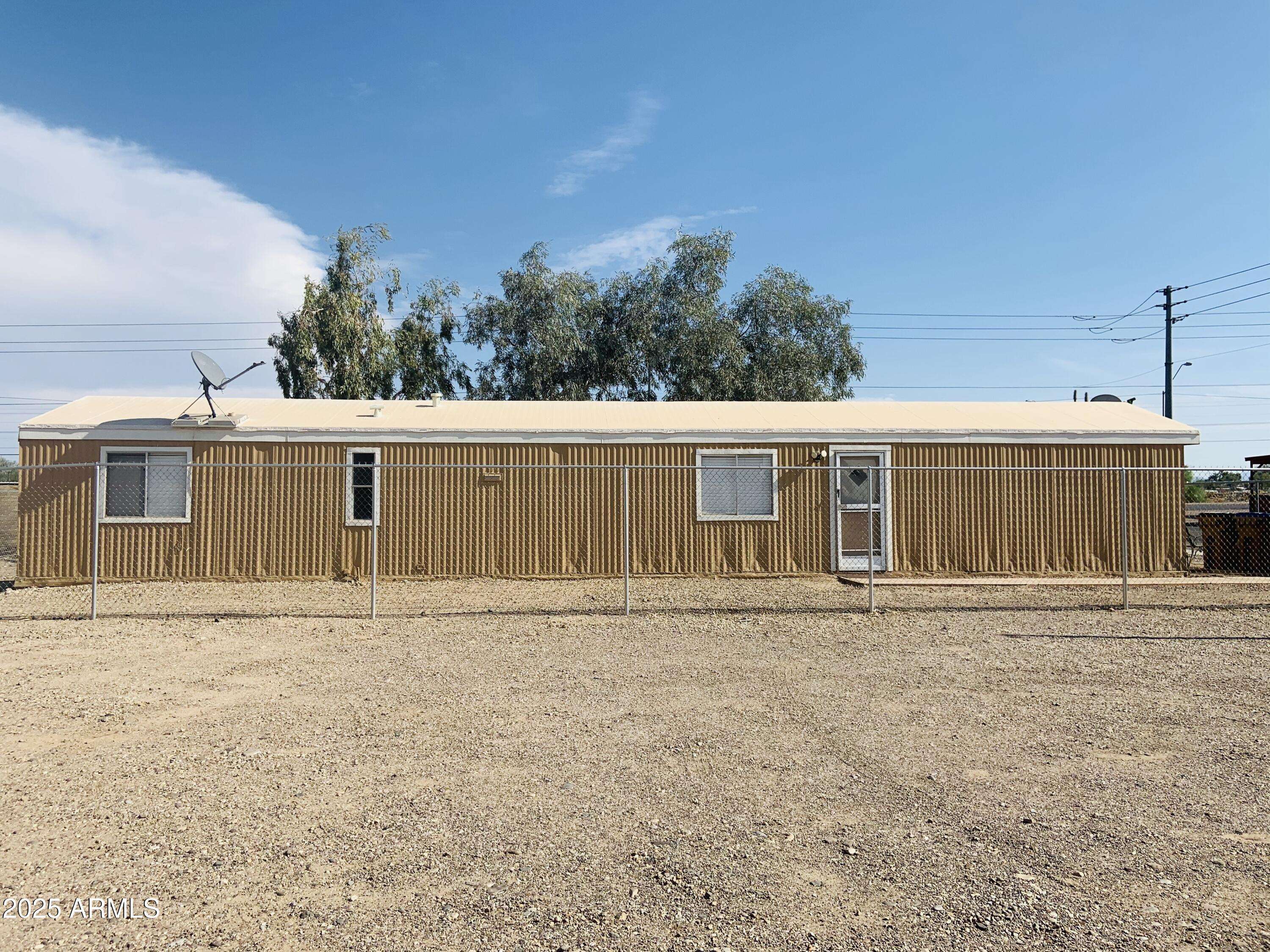 Florence, AZ 85132,676 E RUGGLES Street