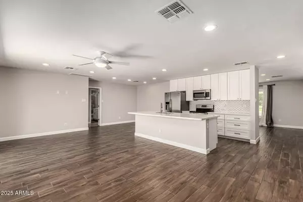 Tempe, AZ 85282,1502 E MINTON Drive