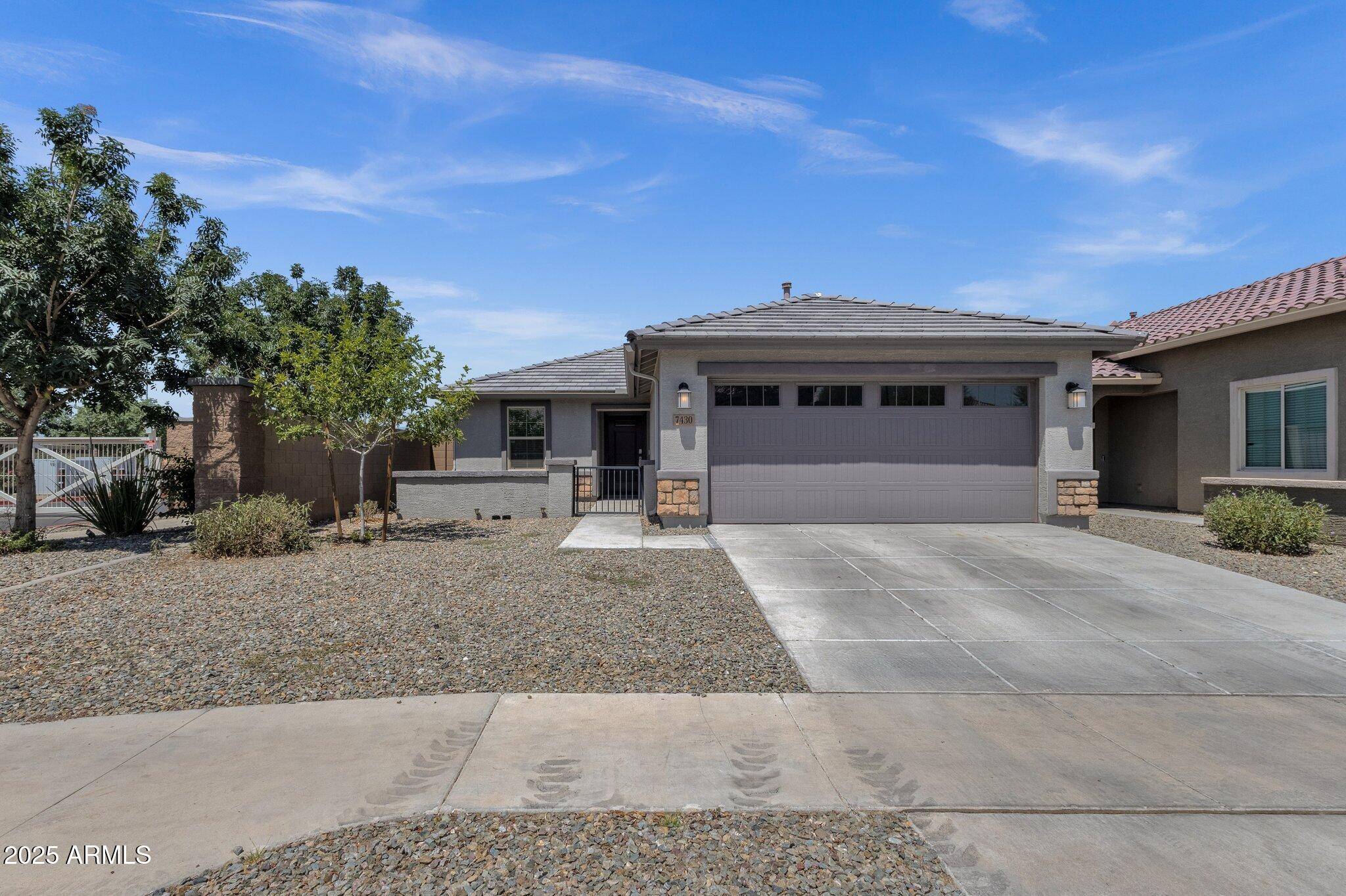 7430 S 22nd Lane, Phoenix, AZ 85041