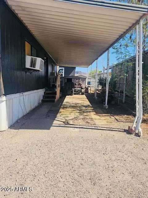 Apache Junction, AZ 85120,2292 N IRONWOOD Drive #LOT 116