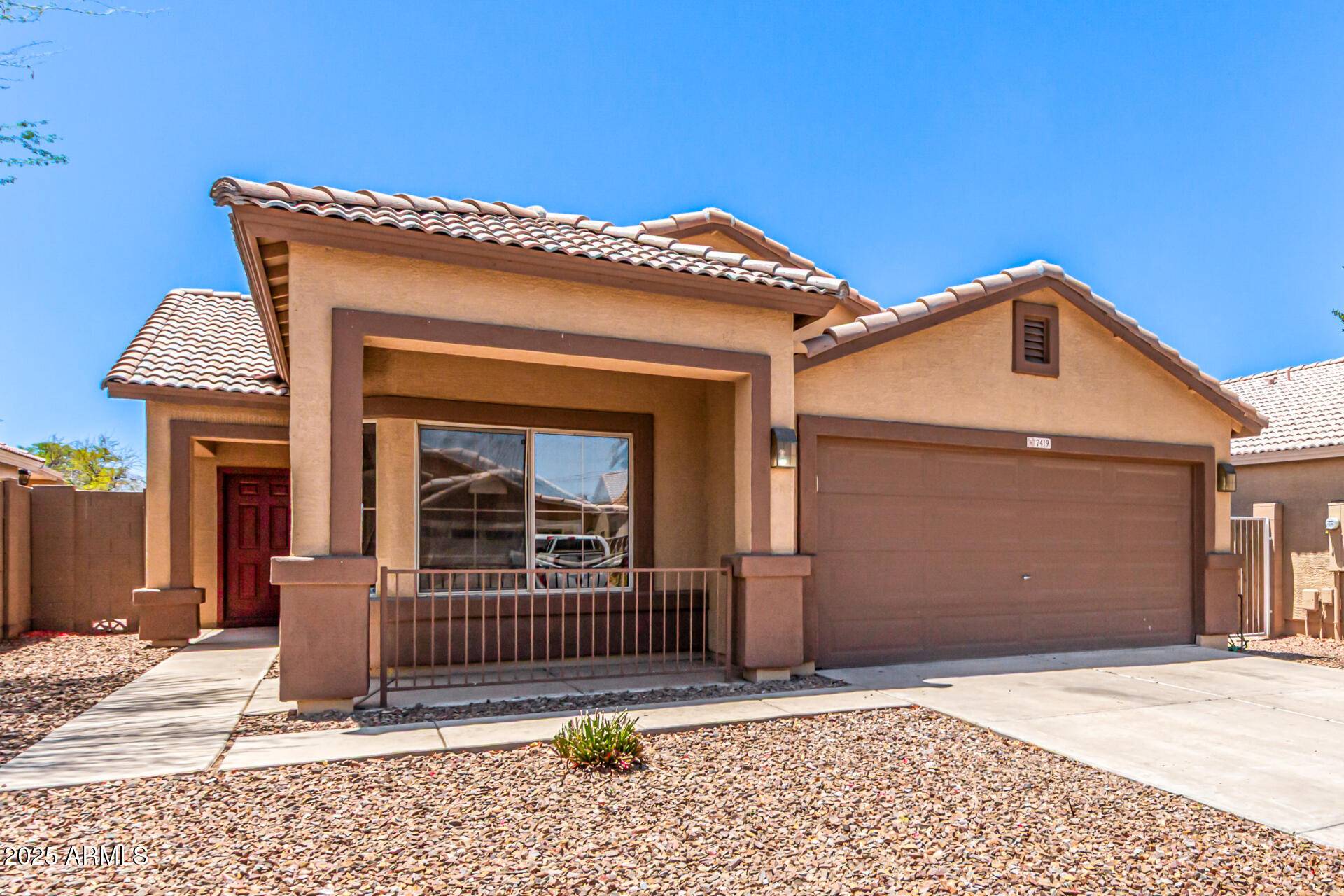 Phoenix, AZ 85043,7419 W Raymond Street