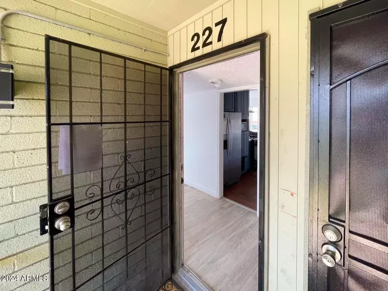6767 N 7TH Street #227, Phoenix, AZ 85014
