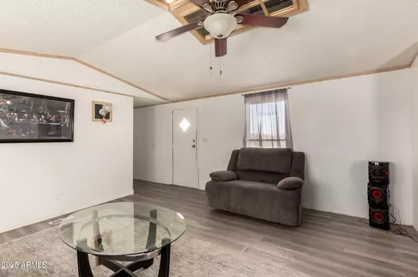 Maricopa, AZ 85139,48773 Cerezo Road #20