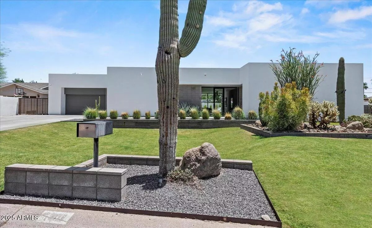 Phoenix, AZ 85018,5301 N 43RD Street