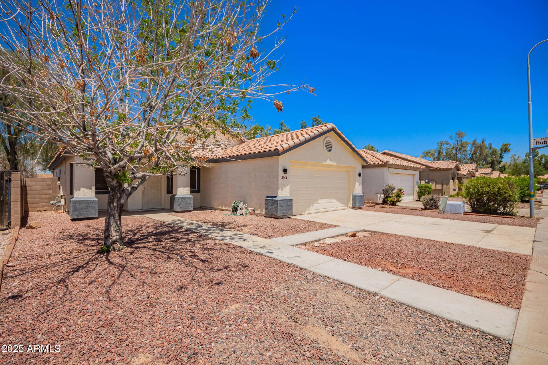 Phoenix, AZ 85037,2014 N 84TH Lane