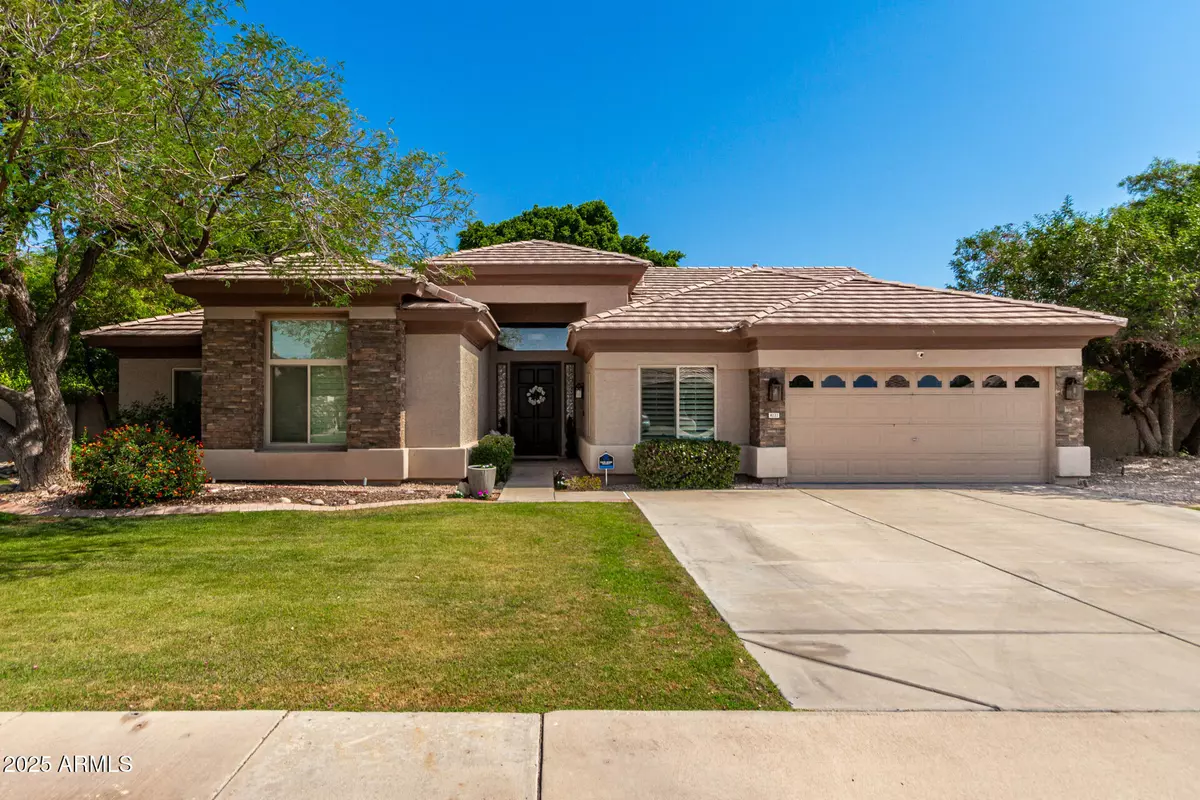 Mesa, AZ 85205,4037 E ELMWOOD Street