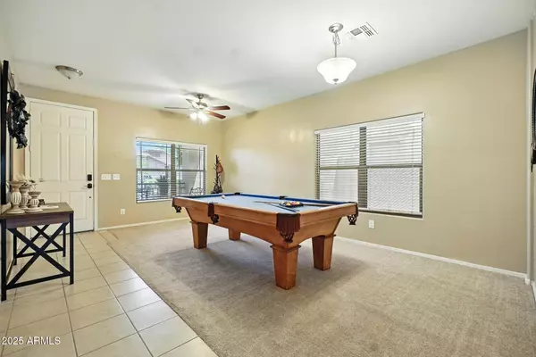 San Tan Valley, AZ 85143,3399 E DESERT MOON Trail