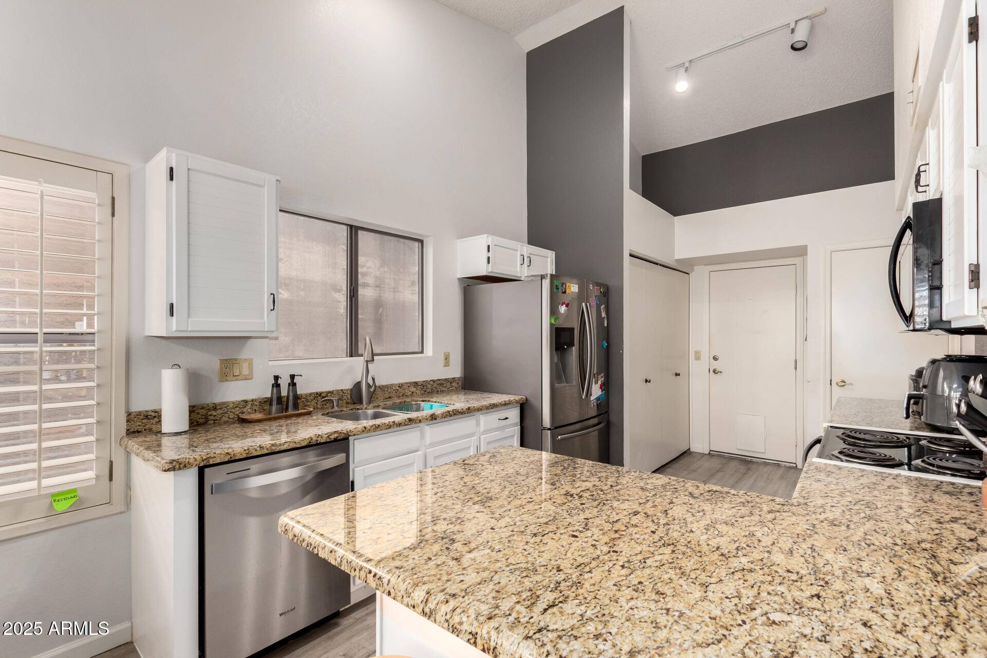 Phoenix, AZ 85048,2723 E ROCKLEDGE Road