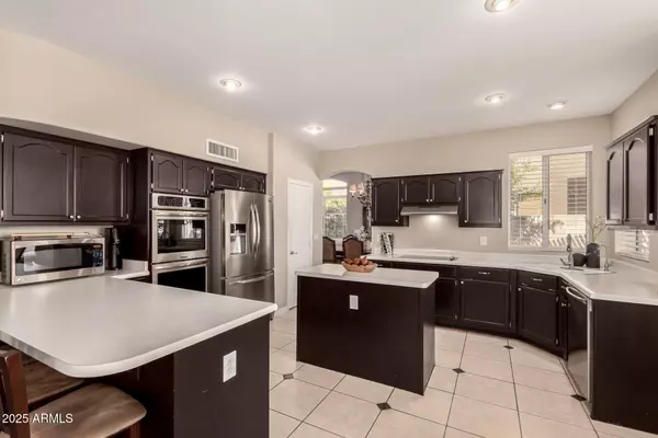Phoenix, AZ 85048,1343 E AMBERWOOD Drive
