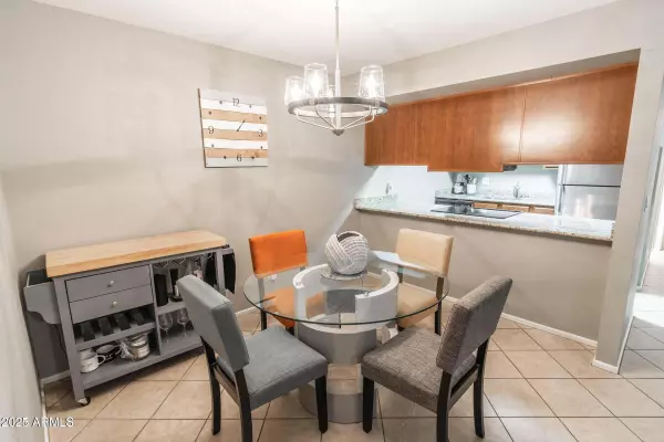Tempe, AZ 85283,1402 E GUADALUPE Road #119