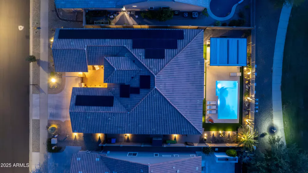 17018 W SAGUARO PARK Lane, Surprise, AZ 85387