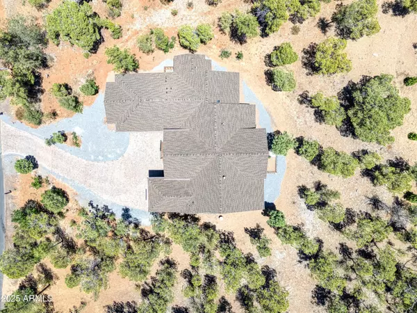 Show Low, AZ 85901,3511 W FALLING LEAF Road