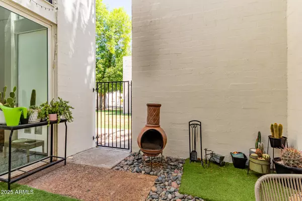 Mesa, AZ 85202,930 S DOBSON Road #3