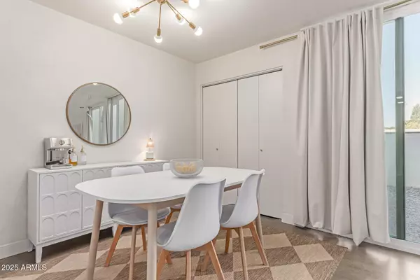 Mesa, AZ 85202,930 S DOBSON Road #3