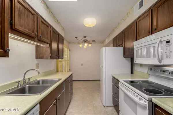 Sun City, AZ 85373,10502 W GRANADA Drive
