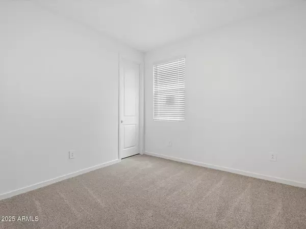 San Tan Valley, AZ 85144,4811 W HUNTER Trail