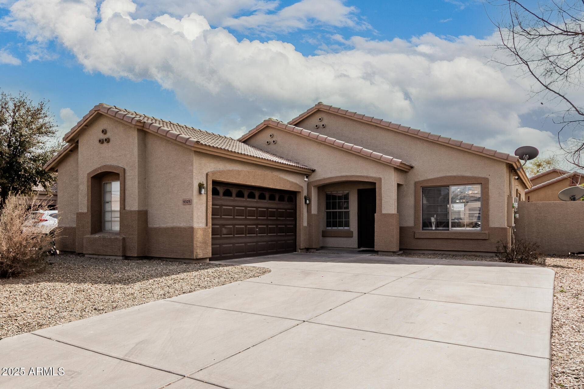 Tolleson, AZ 85353,9325 W ELWOOD Street