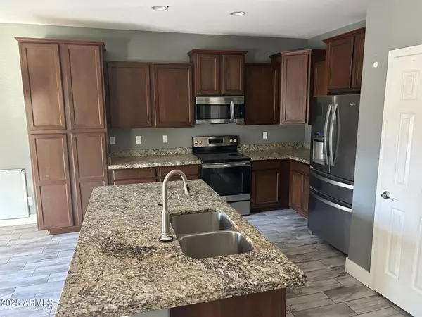 San Tan Valley, AZ 85140,38242 N ARMADILLO Drive