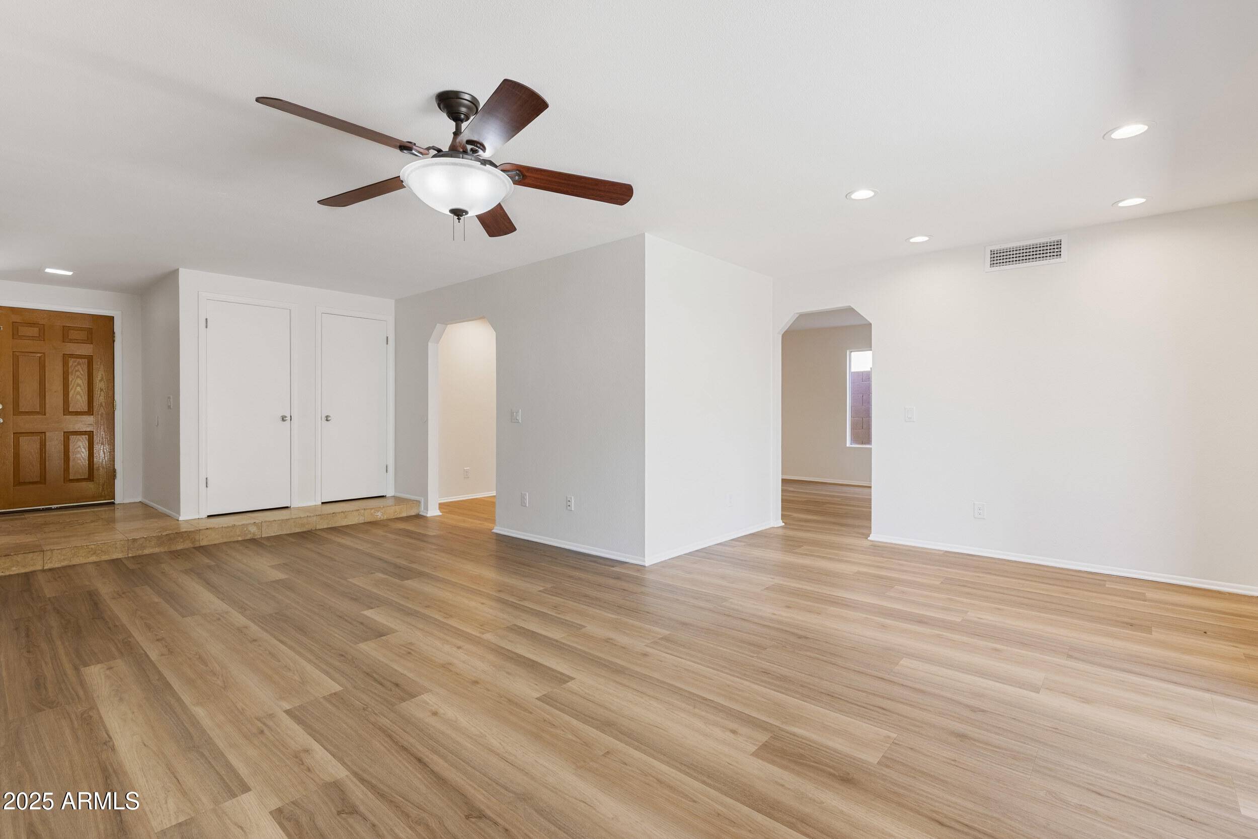 Chandler, AZ 85225,417 W MISSION Drive