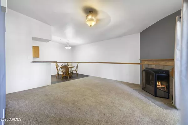 Flagstaff, AZ 86001,1185 W University Avenue #213