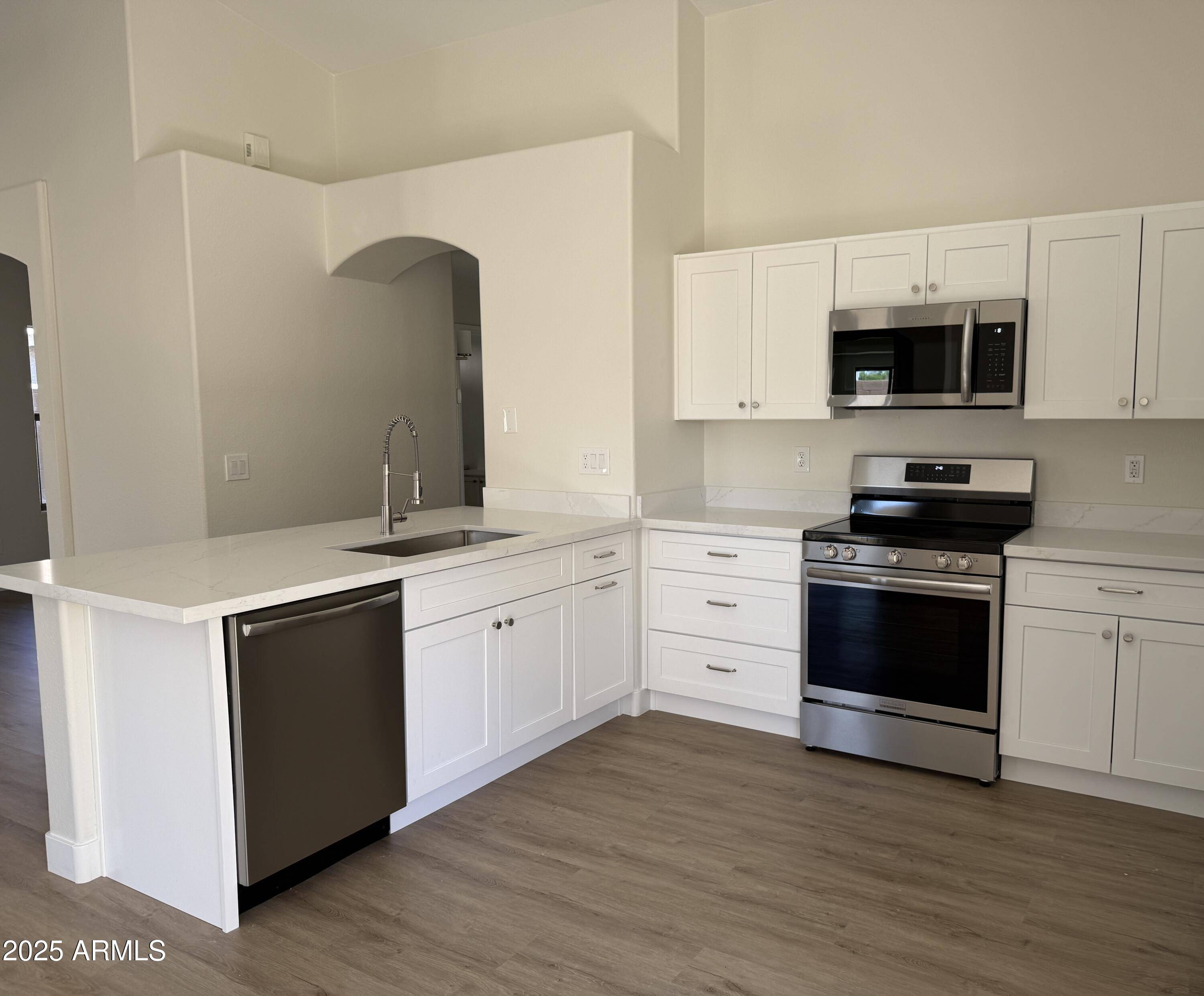 Avondale, AZ 85392,12586 W AMELIA Avenue